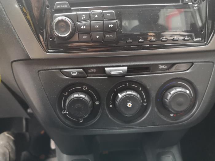 Peugeot 301 1.2 VTI 72 12V Sloopvoertuig (2015, Wit)