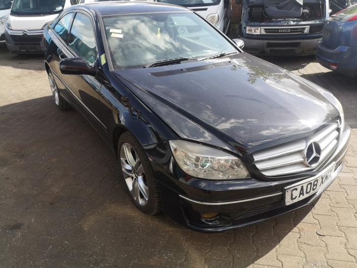 Mercedes C Sportcoupé 2.2 C-220 CDI 16V Sloopvoertuig (2008, Zwart)