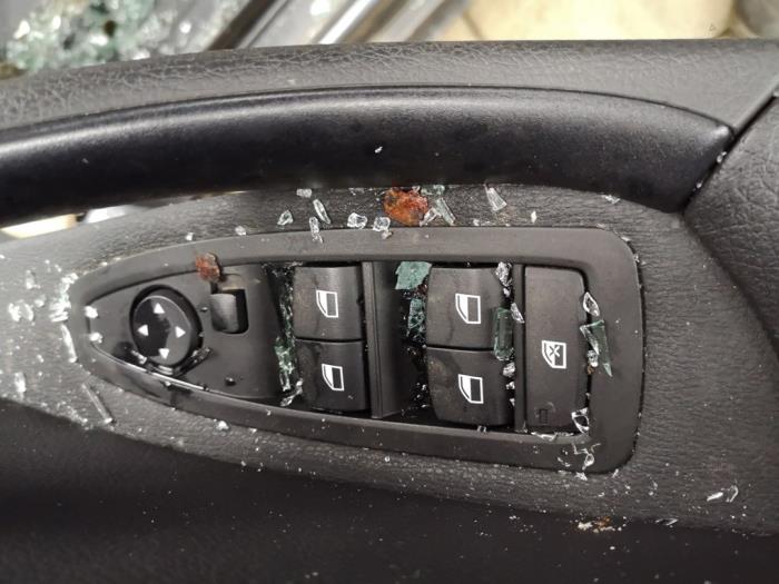 BMW X1 sDrive 16d 1.5 12V TwinPower Sloopvoertuig (2019, Grijs)