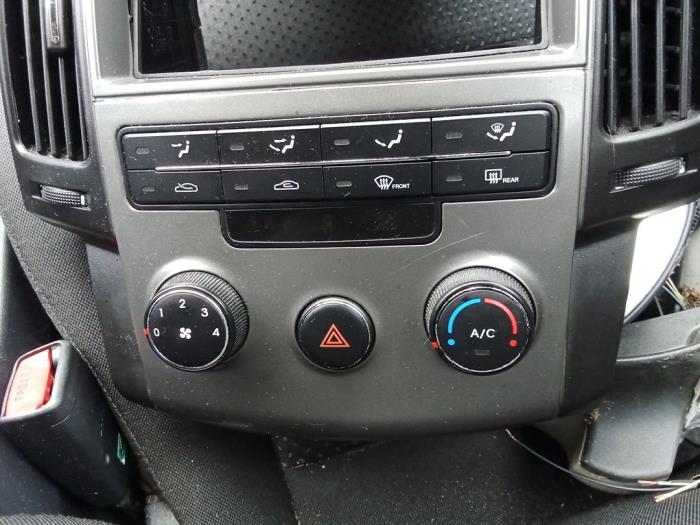 Hyundai i30 1.6 CRDi 16V VGT LP Sloopvoertuig (2011, Beige)