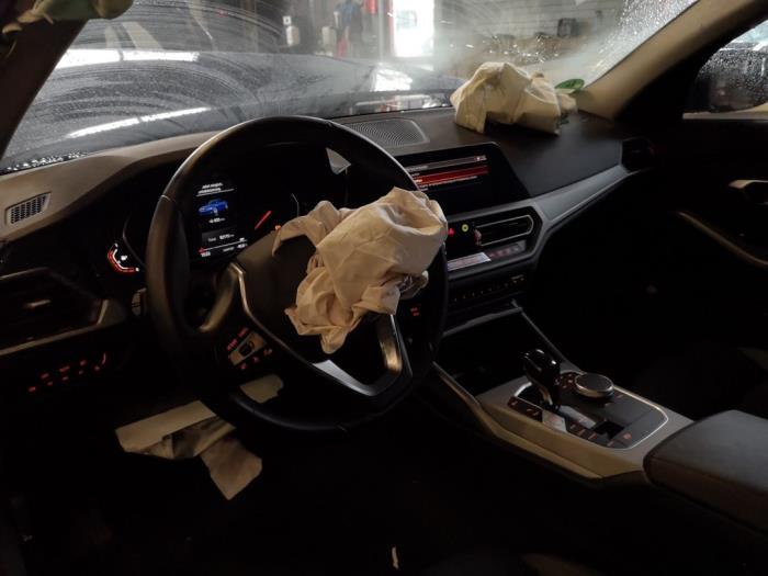 BMW 3 serie 320i 2.0 TwinPower Turbo 16V Sloopvoertuig (2020, Blauw)