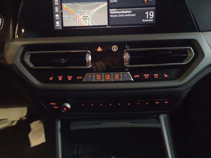 BMW 3 serie 320i 2.0 TwinPower Turbo 16V Sloopvoertuig (2020, Blauw)