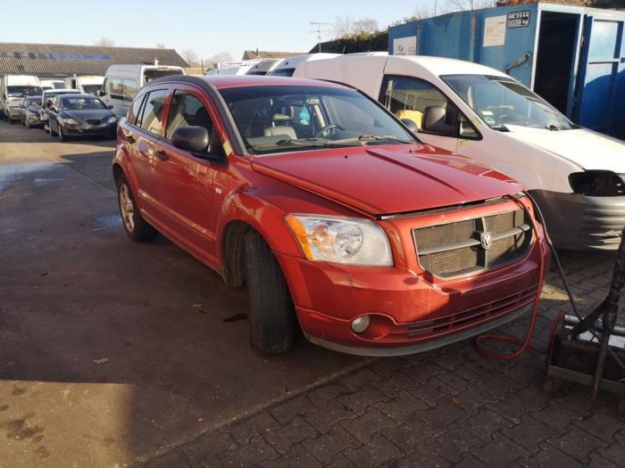 Dodge Caliber 2.0 CRD 16V Sloopvoertuig (2009, Oranje)