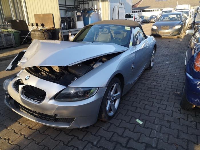 BMW Z4 Roadster 2.0 16V Sloopvoertuig (2008, Grijs)