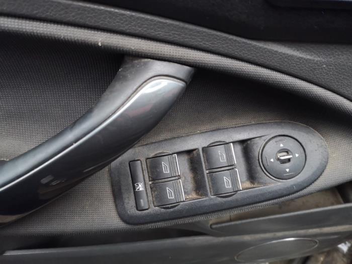 Ford Kuga I 2.0 TDCi 16V 4x4 Sloopvoertuig (2009, Zwart)