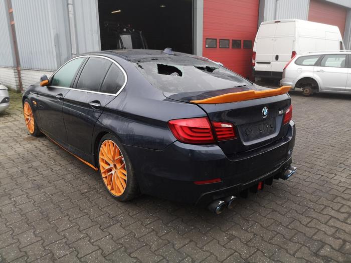 BMW 5 serie 530d xDrive 24V Blue Performance Sloopvoertuig (2013, Blauw)