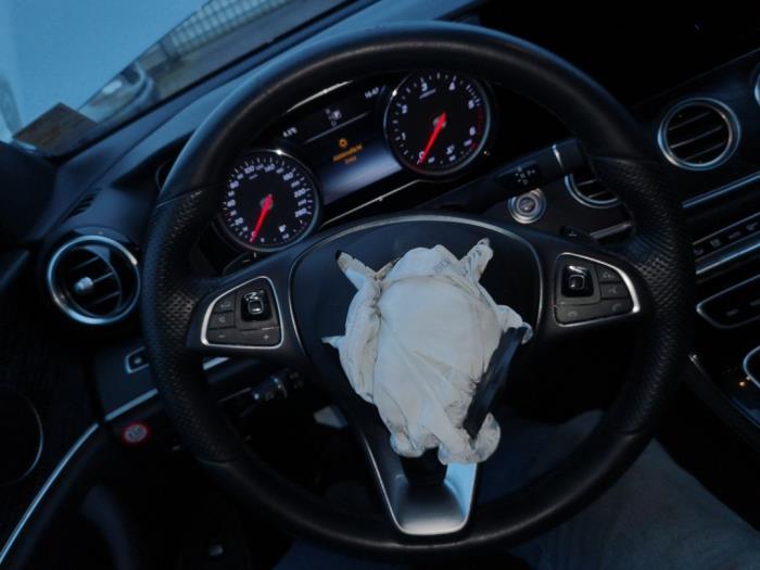 Mercedes E Estate E-220d 2.0 Turbo 16V 4-Matic Sloopvoertuig (2017, Grijs)