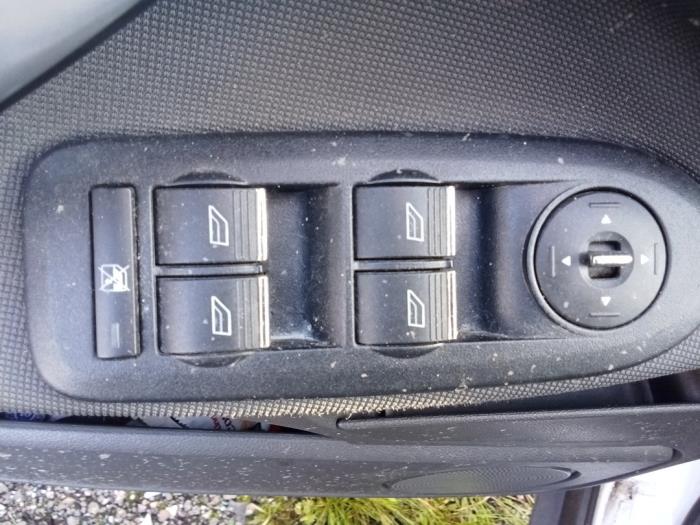 Ford Kuga Sloopvoertuig (2010, WET)