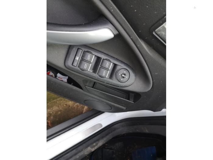 Ford Kuga Sloopvoertuig (2010, WET)