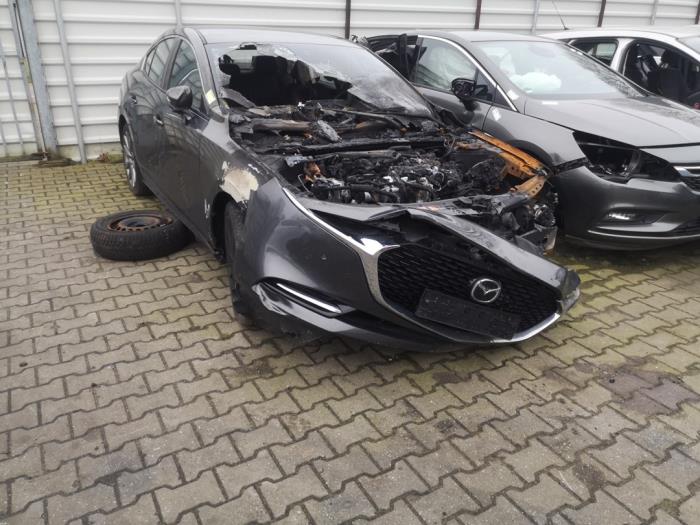 Mazda 3 2.0 SkyActiv-X 180 M Hybrid 16V Sloopvoertuig (2019)
