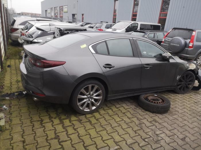 Mazda 3 2.0 SkyActiv-X 180 M Hybrid 16V Sloopvoertuig (2019)