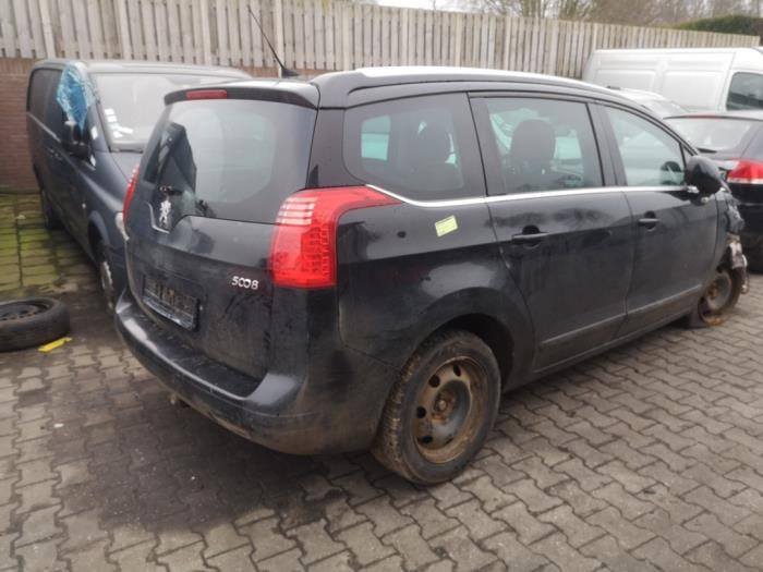 Peugeot 5008 I 2.0 HDiF 16V GT Autom. Sloopvoertuig (2010, Blauw)