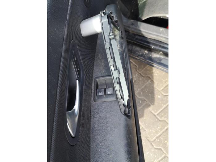 Volkswagen Scirocco 1.4 TSI 122 16V Sloopvoertuig (2010, Zwart)