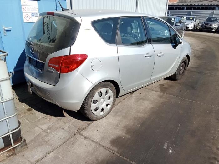 Opel Meriva Mk.II 1.6 CDTI 16V Sloopvoertuig (2014, Grijs)