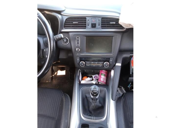 Renault Kadjar 1.6 TCE 165 Sloopvoertuig (2017, Zwart)