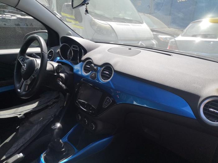 Opel Adam 1.4 16V Sloopvoertuig (2015, Zwart)