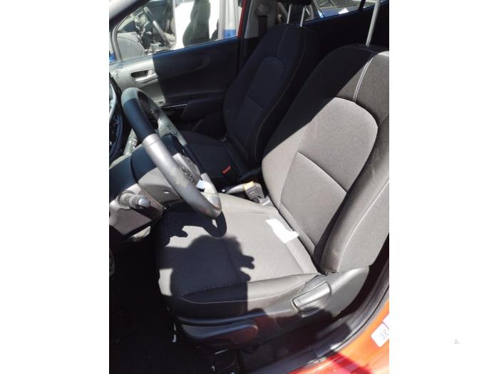 Kia Picanto 1.0 12V Sloopvoertuig (2021, Rood)