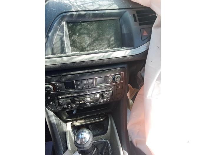 Citroen C5 III Tourer 1.6 HDiF 16V Sloopvoertuig (2009, Zwart)