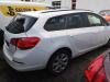 Opel Astra J Sports Tourer 1.6 CDTI 16V Sloopvoertuig (2015, Wit)
