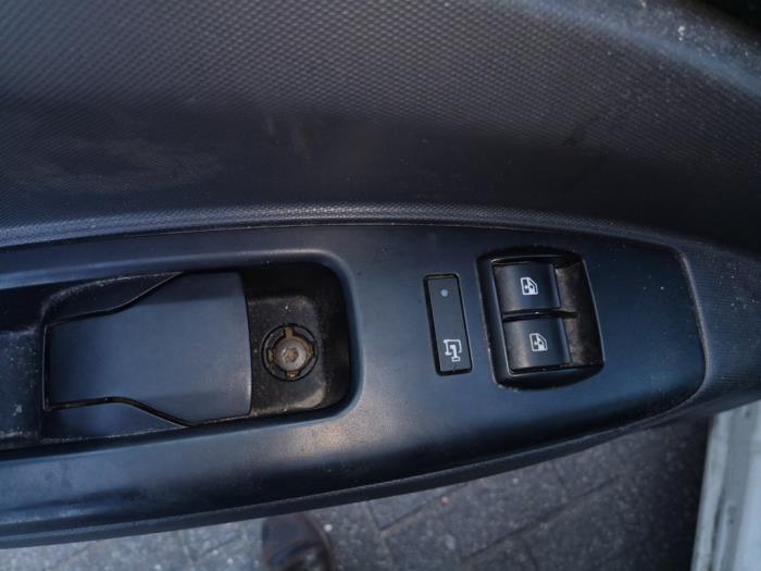 Fiat Doblo Cargo 1.3 MJ 16V DPF Euro 5 Sloopvoertuig (2014, Wit)