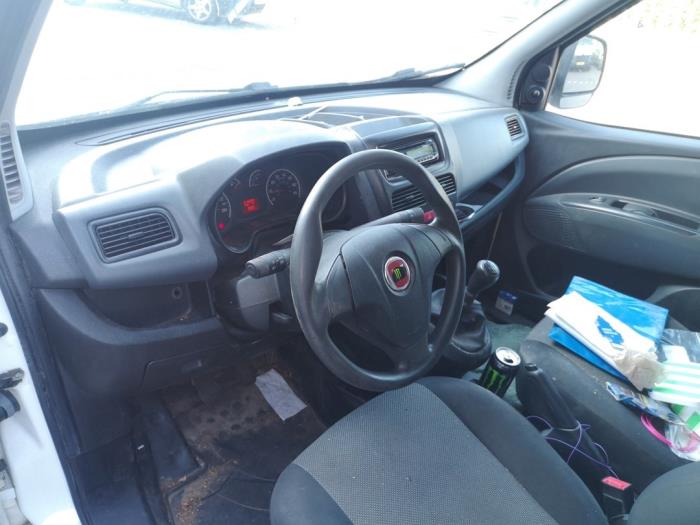 Fiat Doblo Cargo 1.3 MJ 16V DPF Euro 5 Sloopvoertuig (2014, Wit)