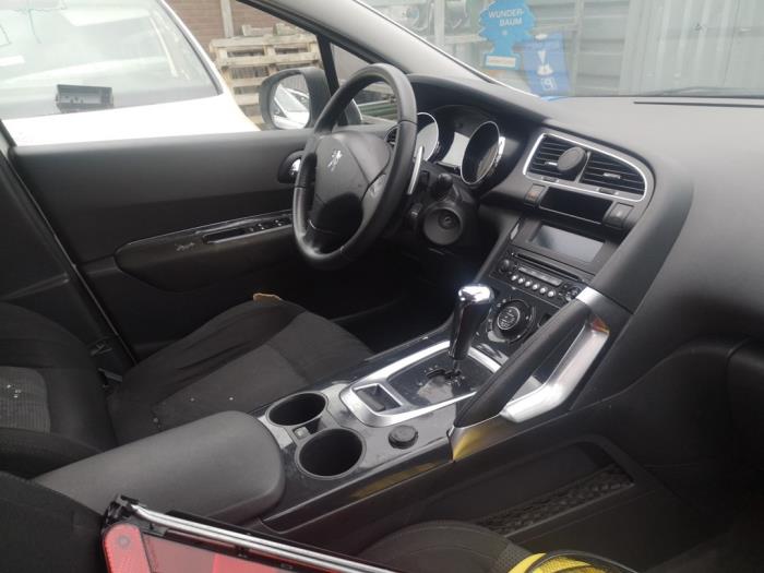 Peugeot 3008 I 1.6 HDiF 16V Sloopvoertuig (2010, Wit)