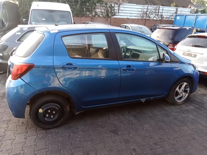 Toyota Yaris III 1.5 16V Hybrid Sloopvoertuig (2014, Blauw)
