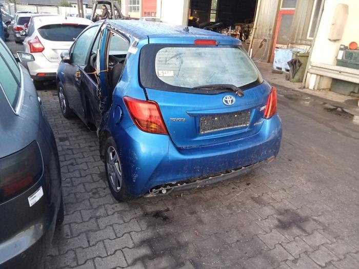 Toyota Yaris III 1.5 16V Hybrid Sloopvoertuig (2014, Blauw)