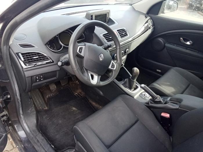Renault Megane III Grandtour 1.5 dCi 90 Sloopvoertuig (2011, Grijs)