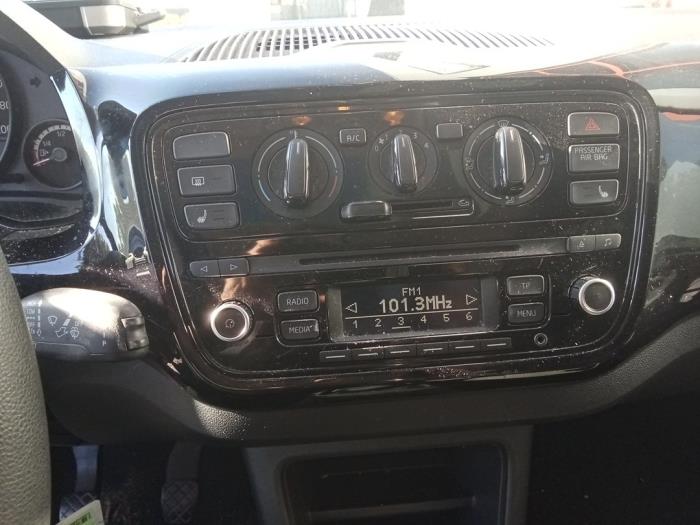 Volkswagen Up! 1.0 12V 60 Sloopvoertuig (2014, Zwart)