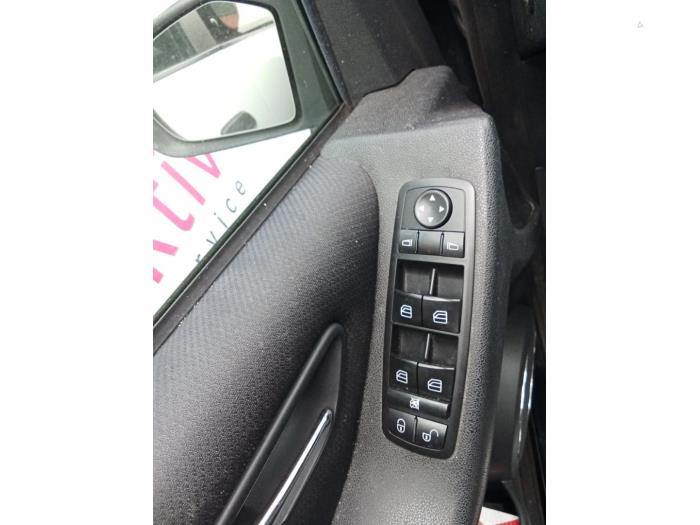 Mercedes B 2.0 B-180 CDI 16V Sloopvoertuig (2008, Zwart)