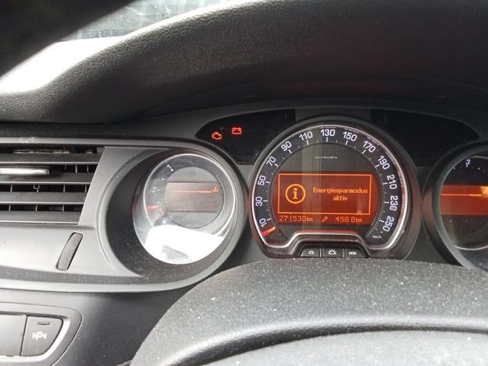 Citroen C5 III Berline 1.6 HDiF 16V Sloopvoertuig (2008, Grijs)