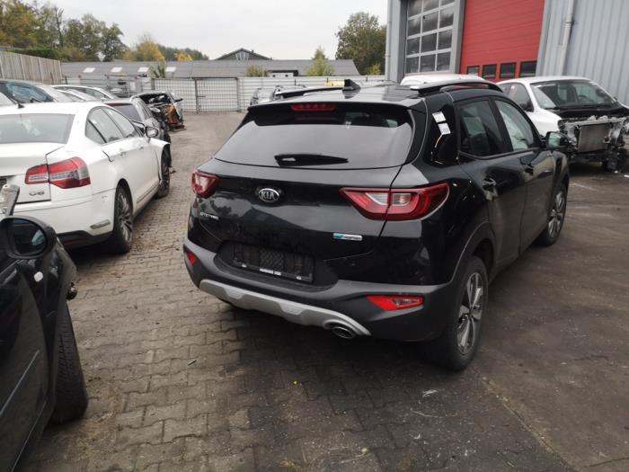 Kia Stonic 1.0i T-GDi 12V Sloopvoertuig (2020, Zwart)