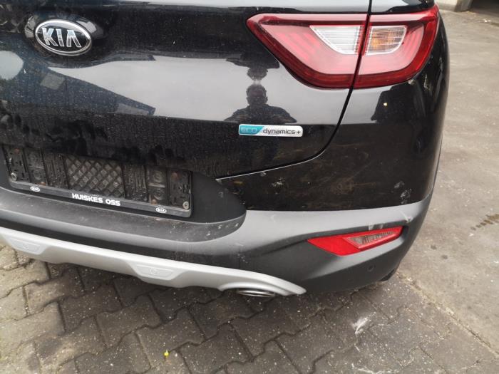 Kia Stonic 1.0i T-GDi 12V Sloopvoertuig (2020, Zwart)