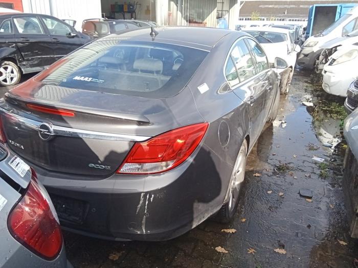 Opel Insignia 2.0 CDTI 16V 130 Ecotec Sloopvoertuig (2011, Grijs)