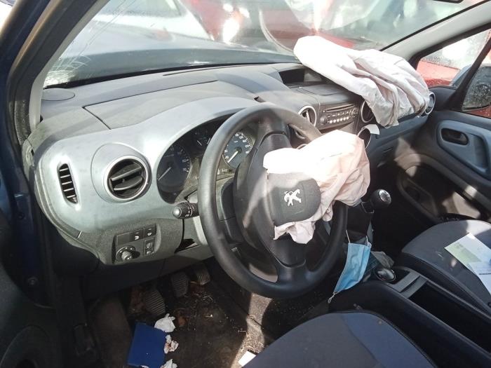 Peugeot Partner Tepee 1.6 HDI 92 Sloopvoertuig (2014, Blauw)