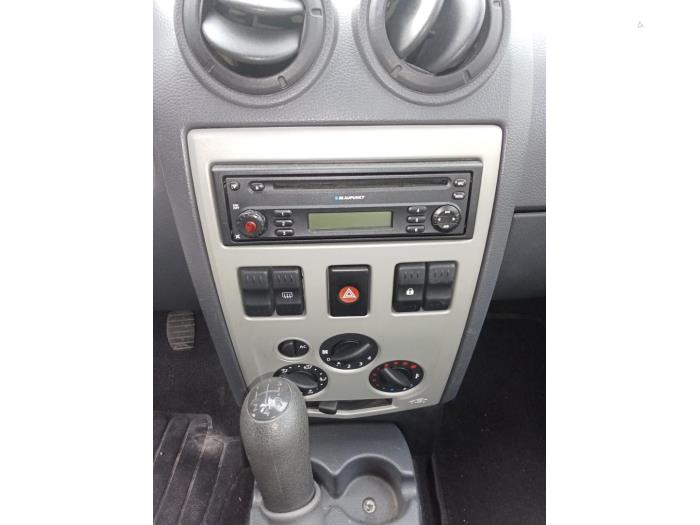 Dacia Logan MCV 1.6 MPI 85 Bifuel Sloopvoertuig (2010, Grijs)