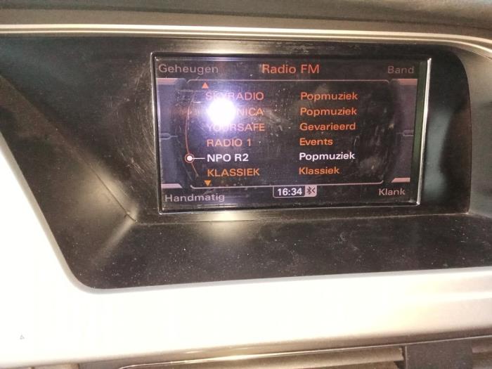 Audi A4 Sloopvoertuig (2010, Grijs)