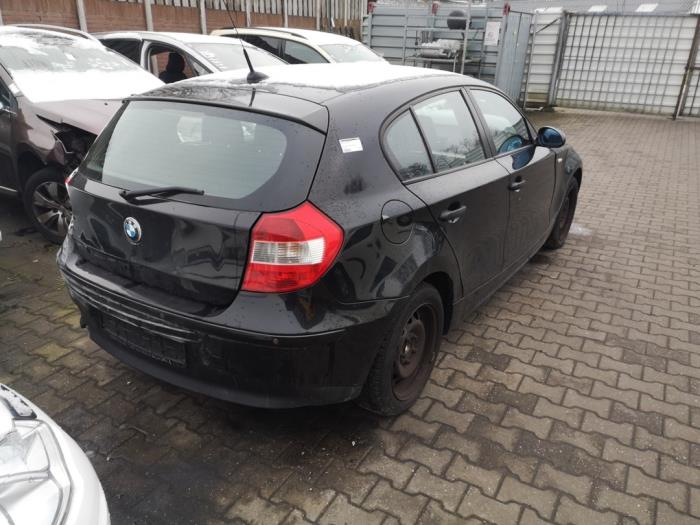 BMW 1 serie 116i 1.6 16V Sloopvoertuig (2006, Zwart)