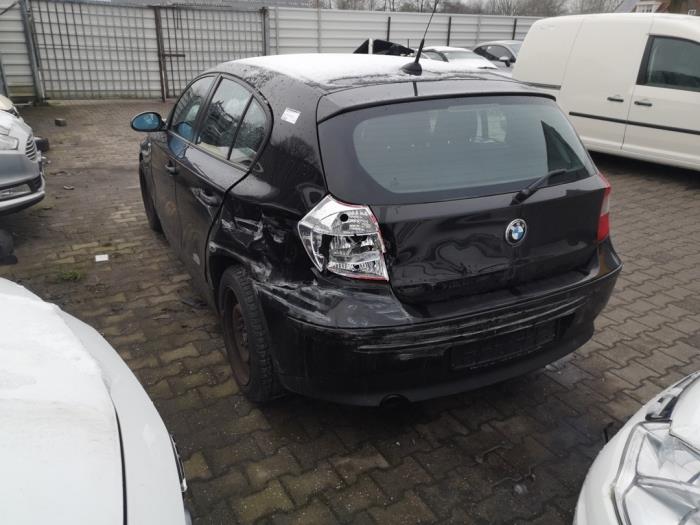 BMW 1 serie 116i 1.6 16V Sloopvoertuig (2006, Zwart)
