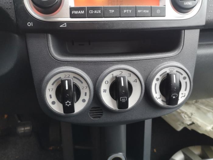 Mitsubishi Colt 1.1 12V Sloopvoertuig (2012, Wit)