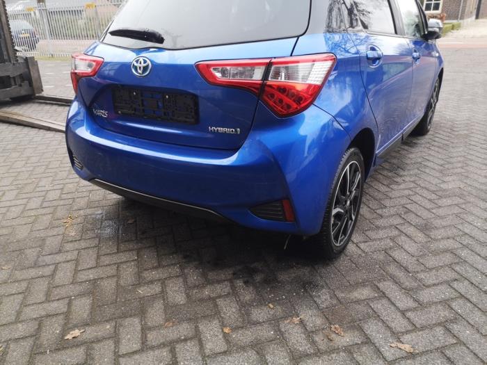 Toyota Yaris III 1.5 16V Hybrid Sloopvoertuig (2018, Blauw)
