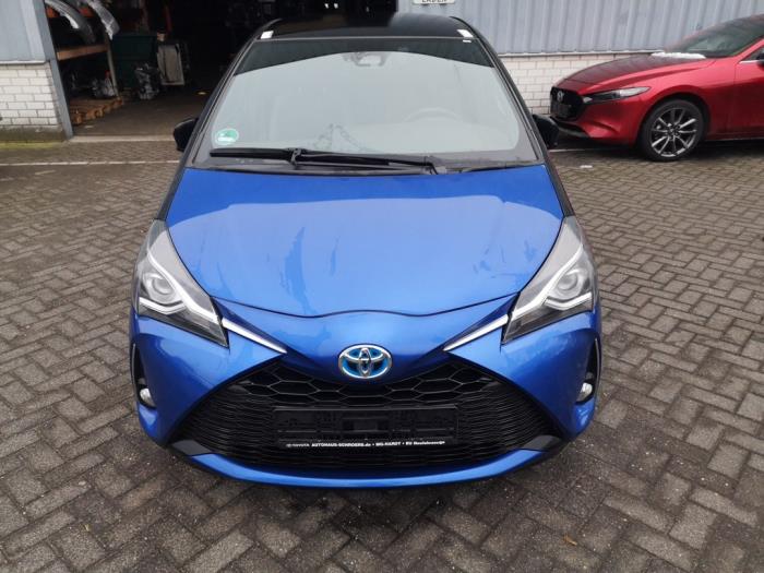 Toyota Yaris III 1.5 16V Hybrid Sloopvoertuig (2018, Blauw)