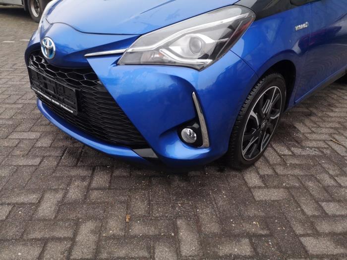 Toyota Yaris III 1.5 16V Hybrid Sloopvoertuig (2018, Blauw)