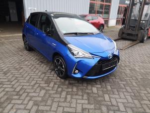 Toyota Yaris III 1.5 16V Hybrid  (Sloop)