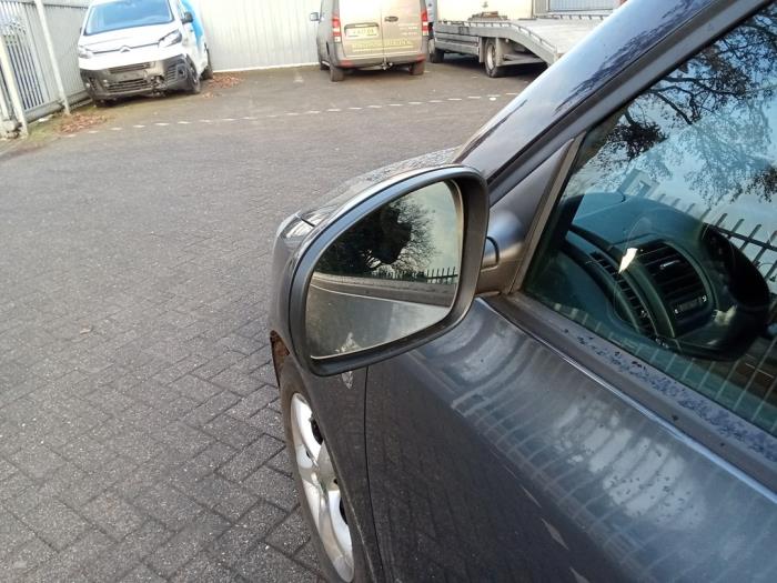 Skoda Fabia II Combi 1.2 TDI 12V Greenline Sloopvoertuig (2011, Grijs)