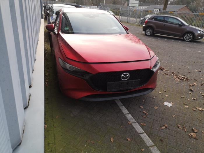 Mazda 3 Sport 2.0 SkyActiv-G 122 Mild Hybrid 16V Sloopvoertuig (2021, Rood)