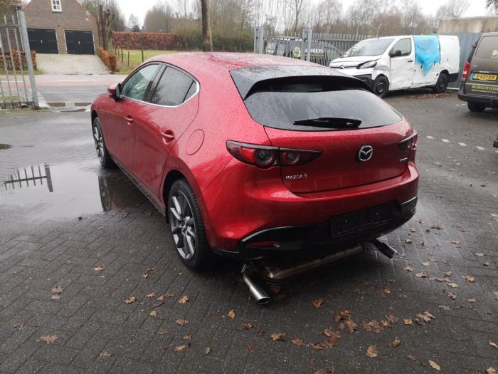 Mazda 3 Sport 2.0 SkyActiv-G 122 Mild Hybrid 16V Sloopvoertuig (2021, Rood)
