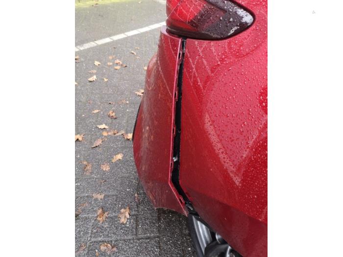 Mazda 3 Sport 2.0 SkyActiv-G 122 Mild Hybrid 16V Sloopvoertuig (2021, Rood)