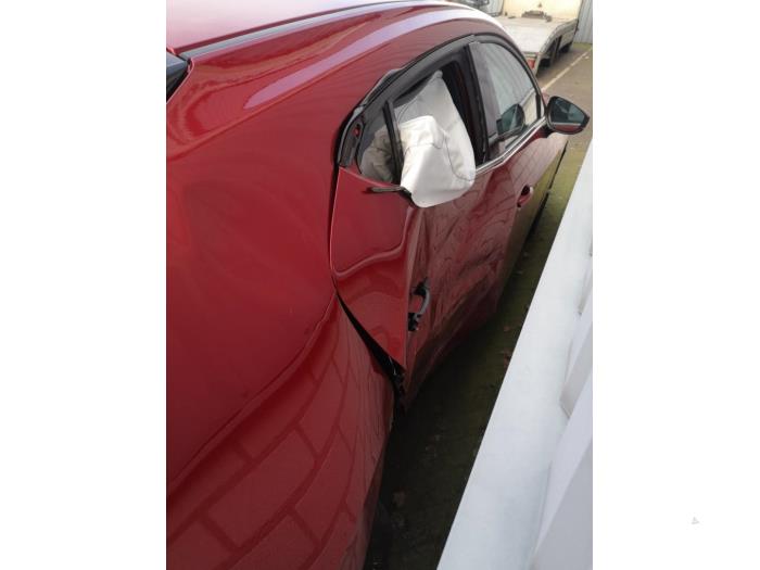 Mazda 3 Sport 2.0 SkyActiv-G 122 Mild Hybrid 16V Sloopvoertuig (2021, Rood)